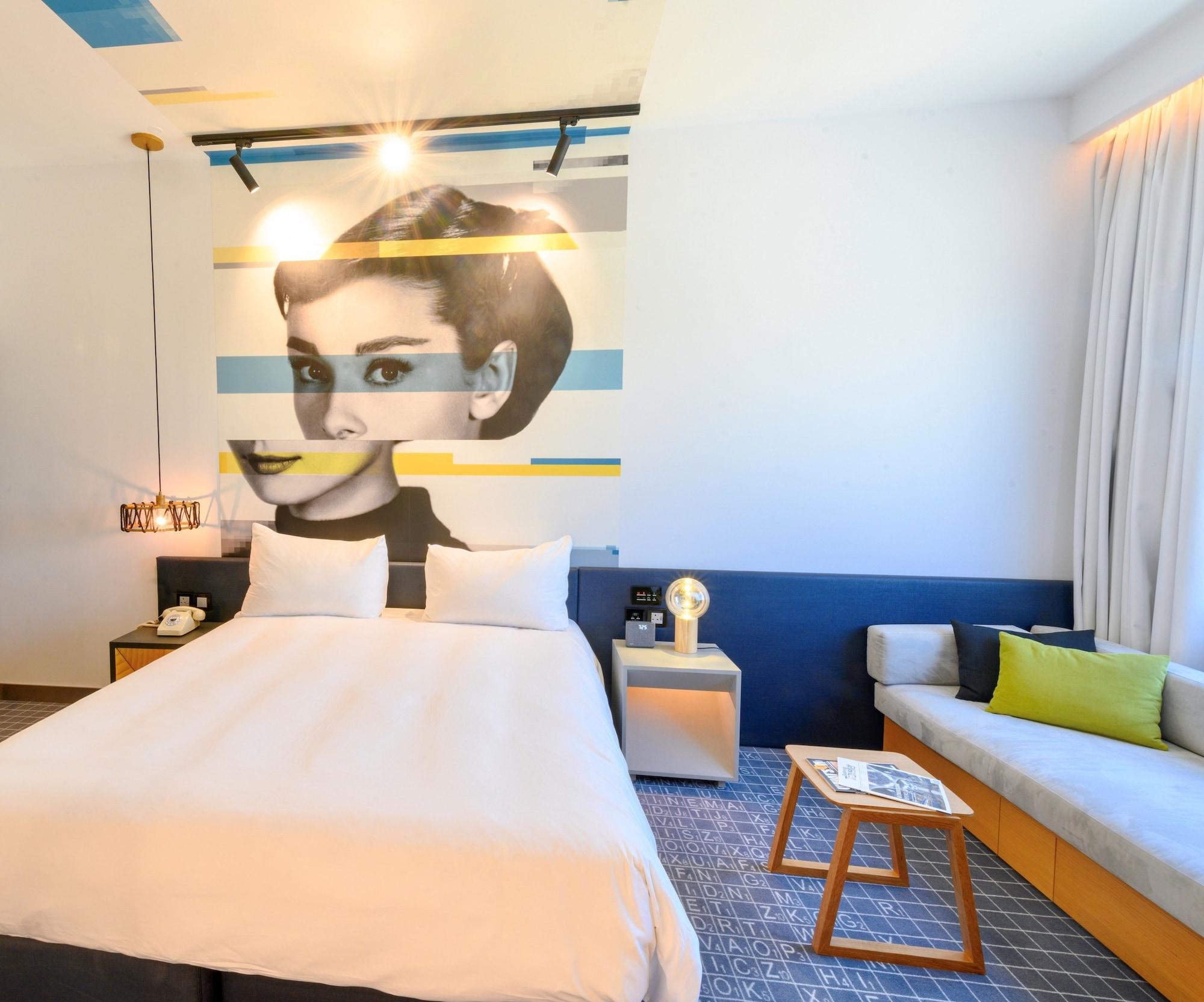Studio One Hotel Дубай Экстерьер фото